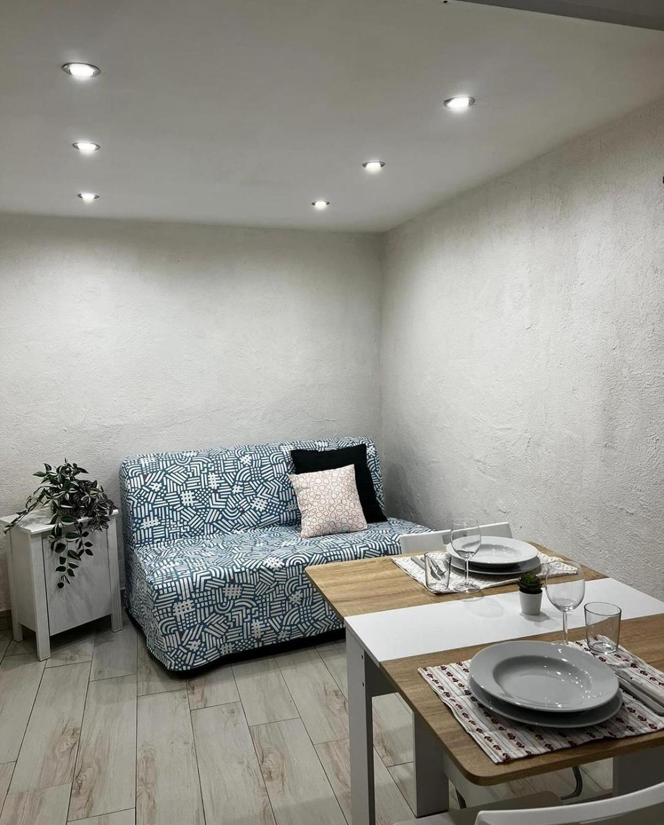 Vesuvia Guest House 나폴리 외부 사진
