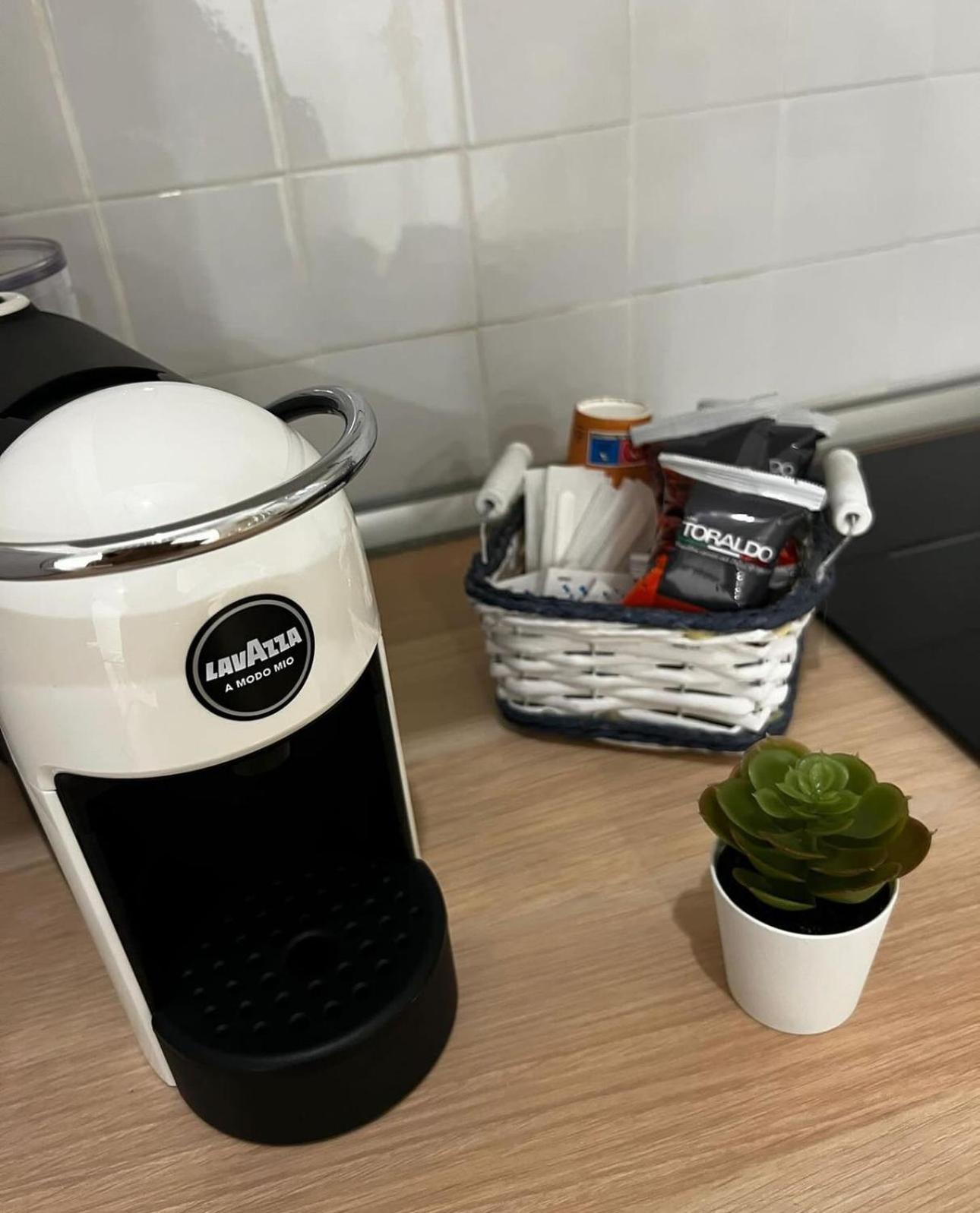 Vesuvia Guest House 나폴리 외부 사진