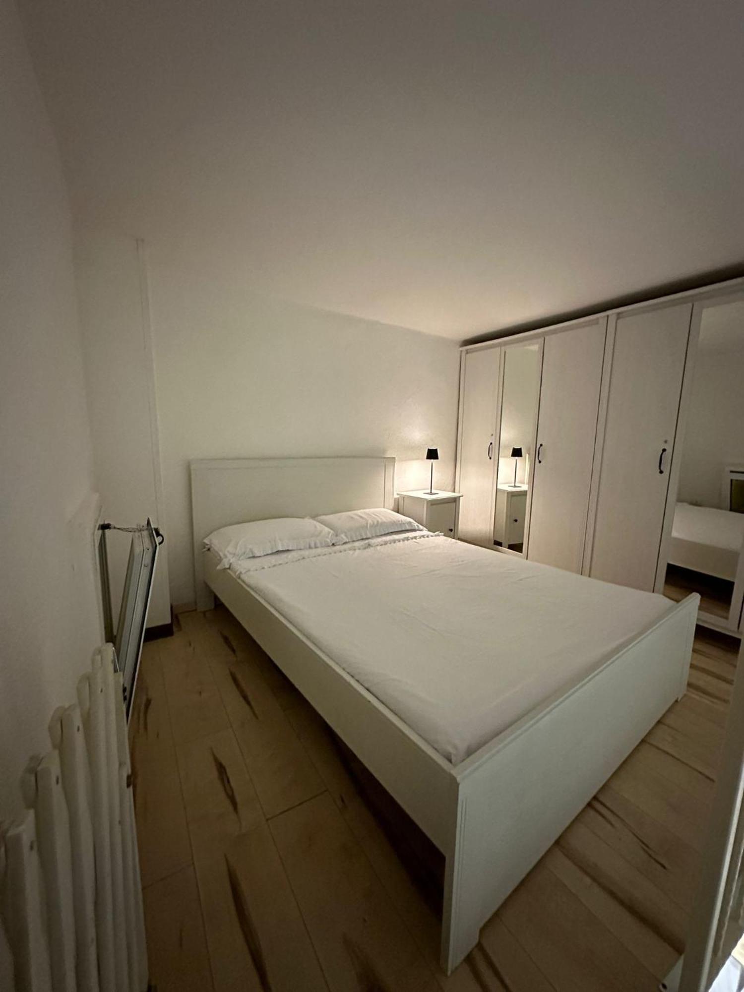 Vesuvia Guest House 나폴리 외부 사진